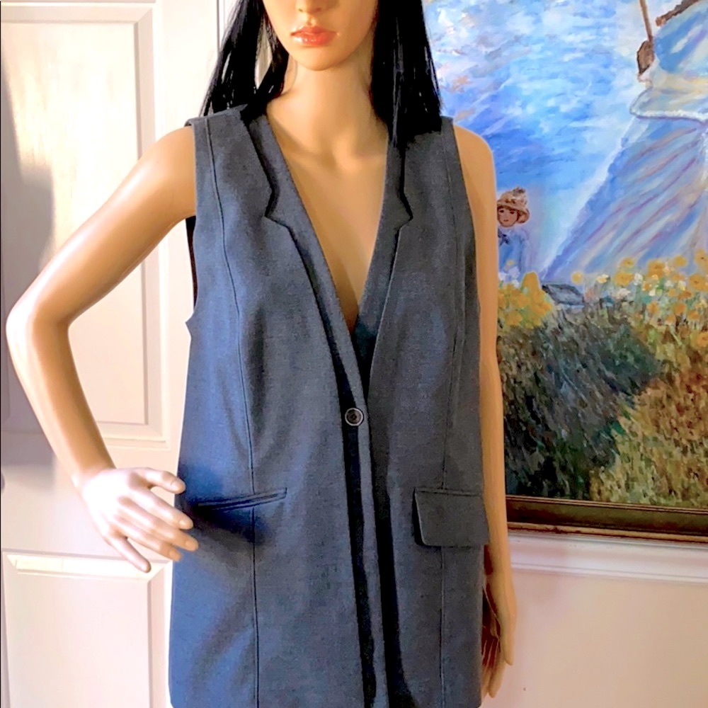 Full-lined 3 Buttons V Neck Dressy Suit Vest.